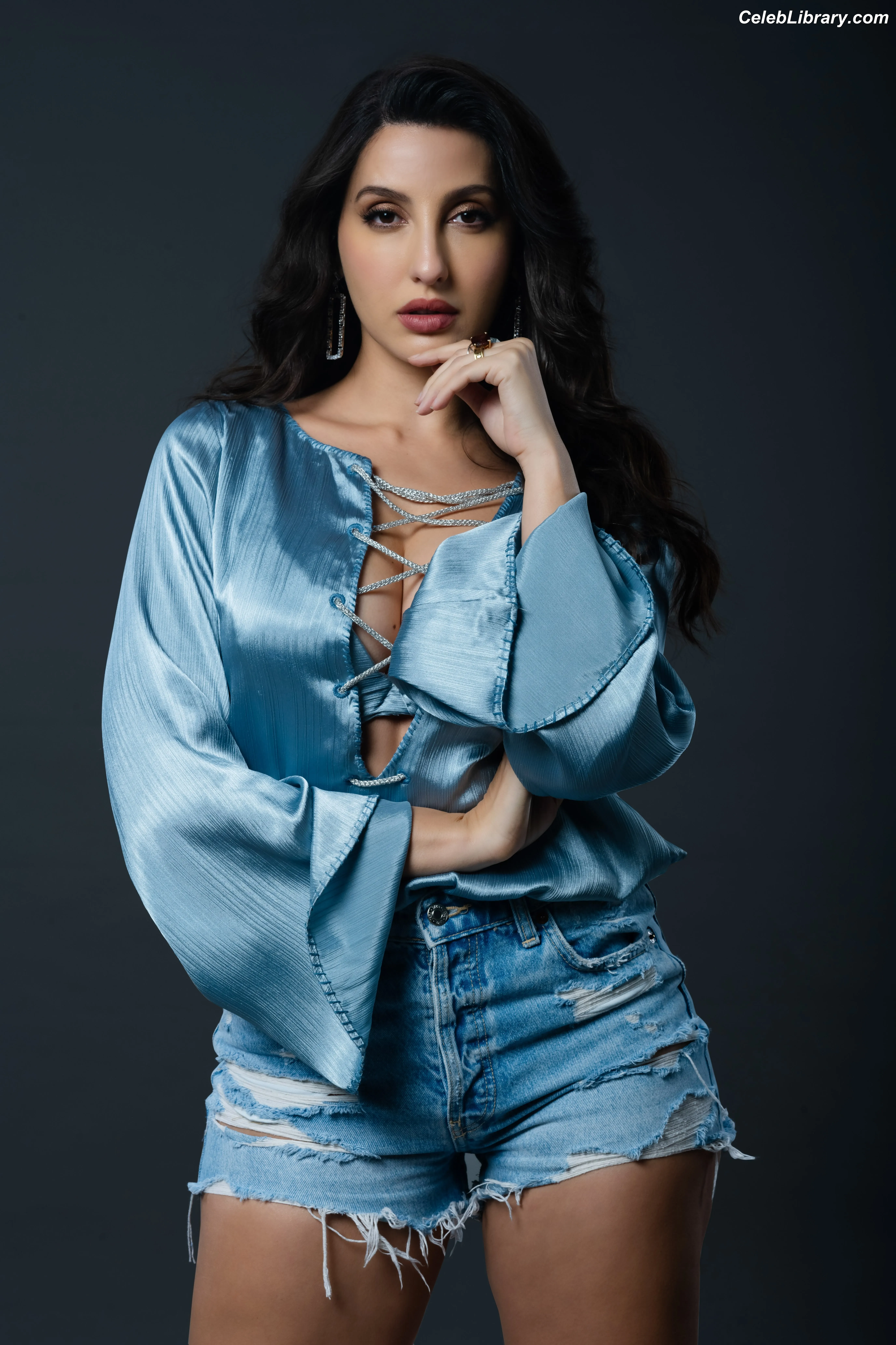 Nora Fatehi photo 17 of 378
