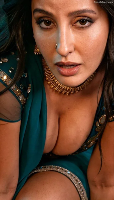 Nora Fatehi photo 1 of 379