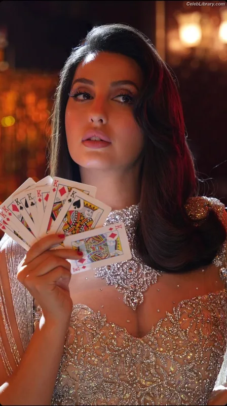 Nora Fatehi photo 7 of 379