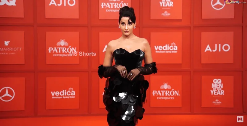 Nora Fatehi photo 15 of 379