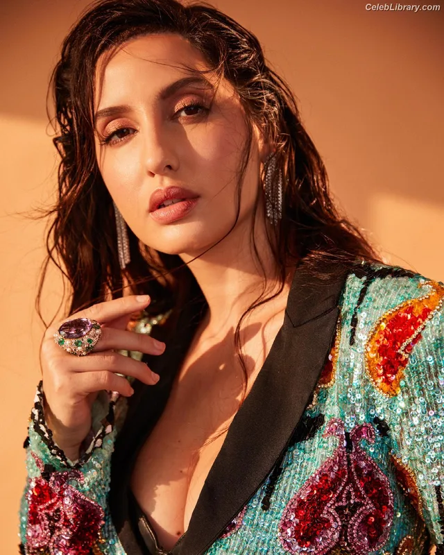 Nora Fatehi photo 13 of 379