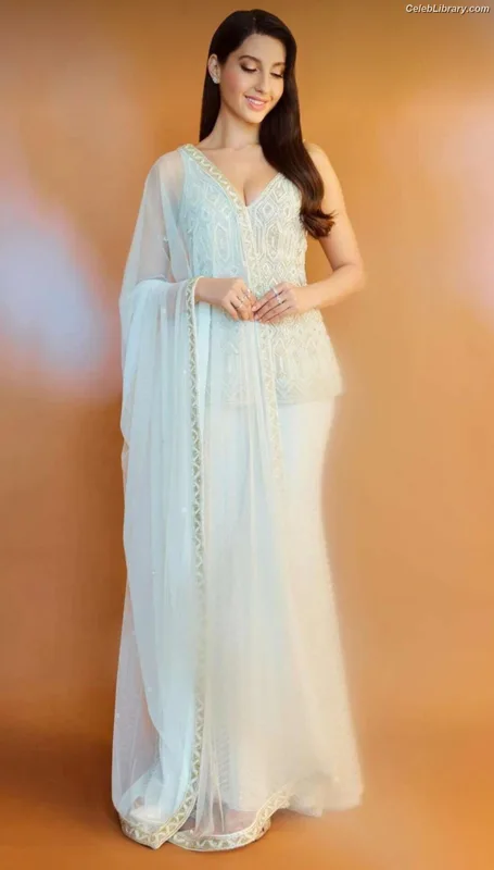 Nora Fatehi photo 11 of 379