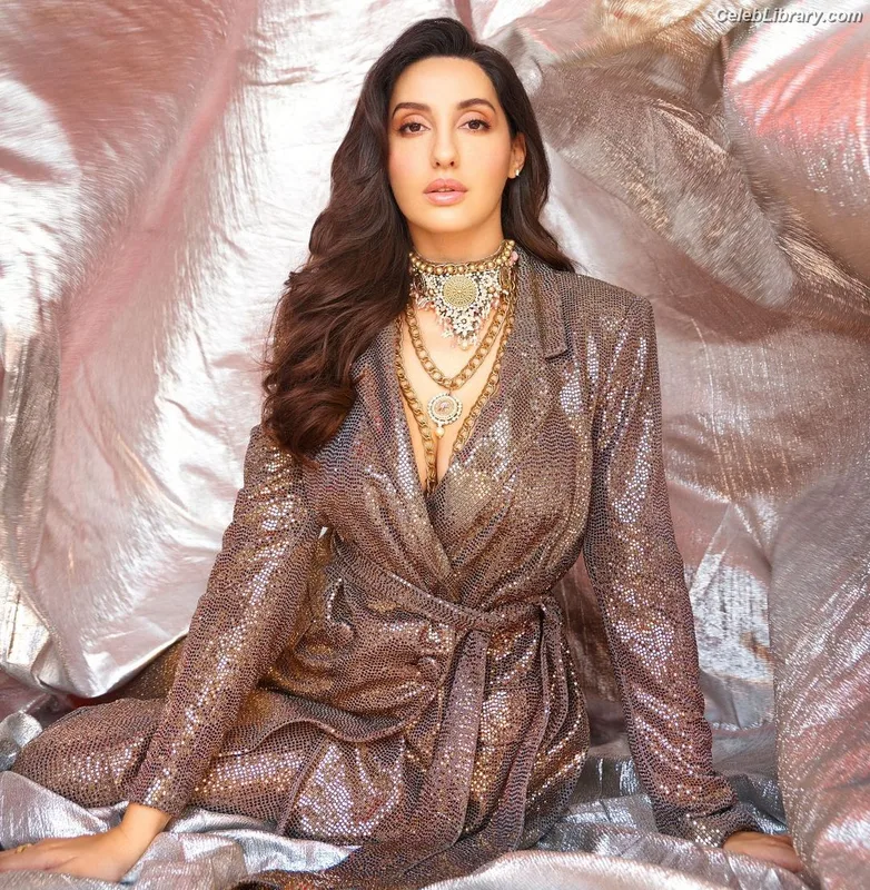 Nora Fatehi photo 16 of 379