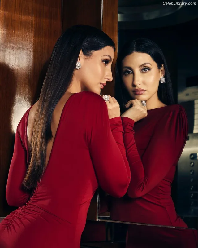 Nora Fatehi photo 21 of 379