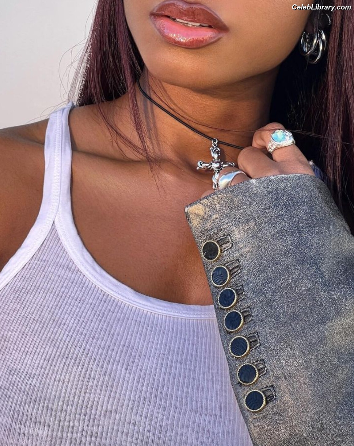 Normani photo 1 of 520