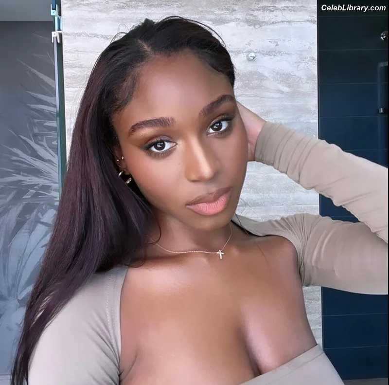 Normani photo 9 of 520