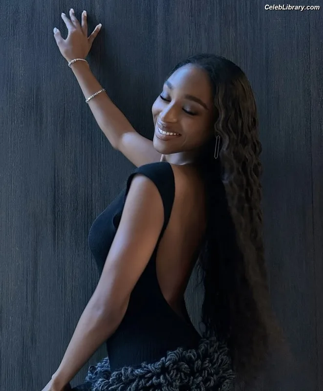 Normani photo 2 of 520