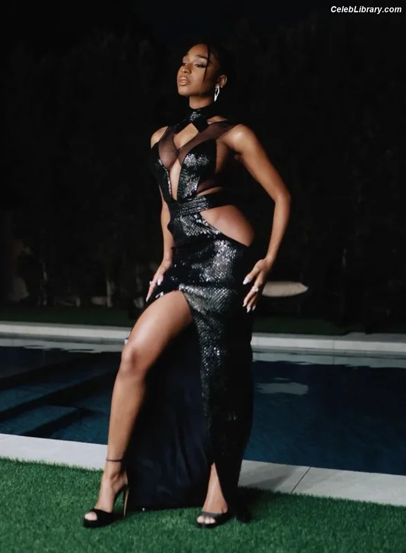Normani photo 5 of 520