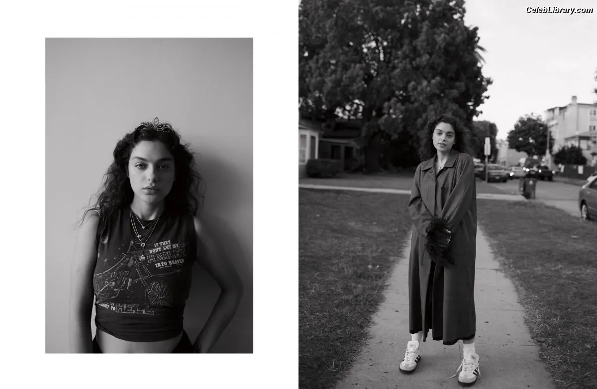 Odeya Rush photo 1 of 152