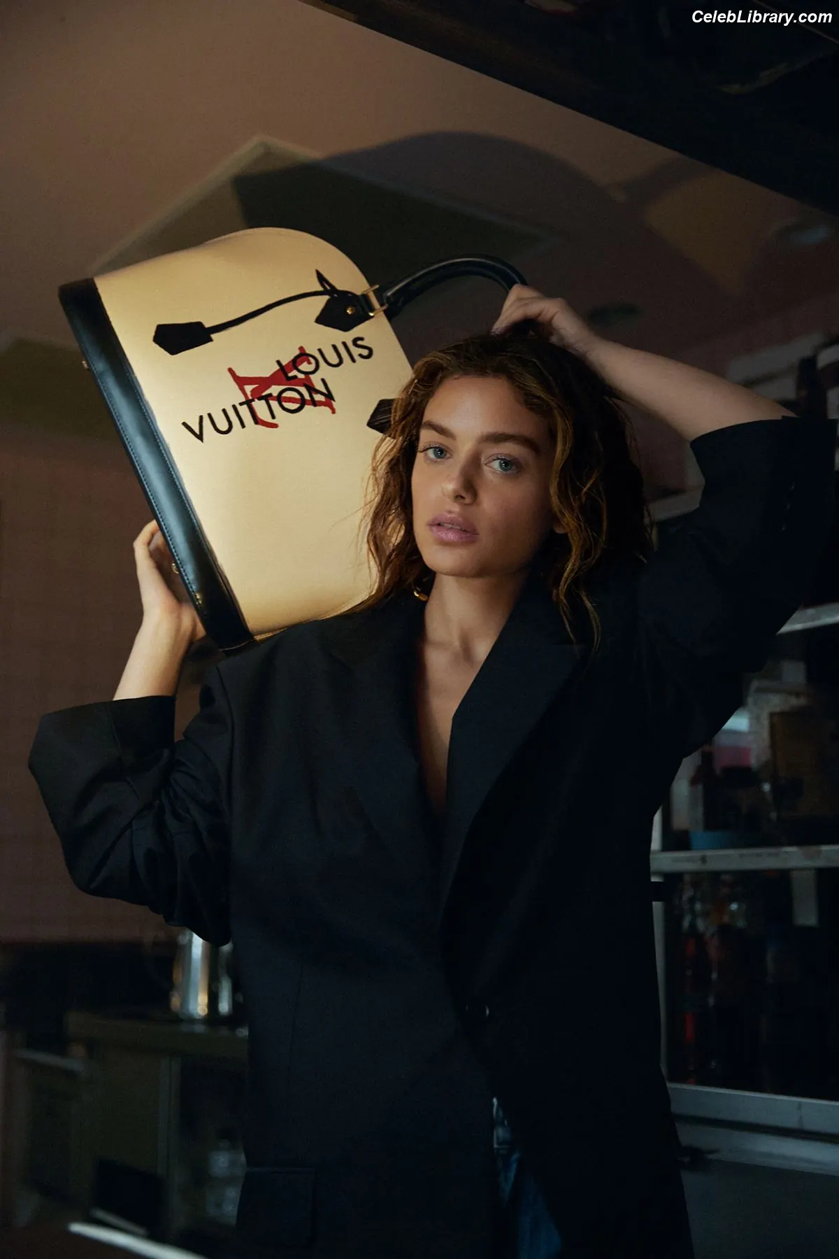 Odeya Rush photo 13 of 152
