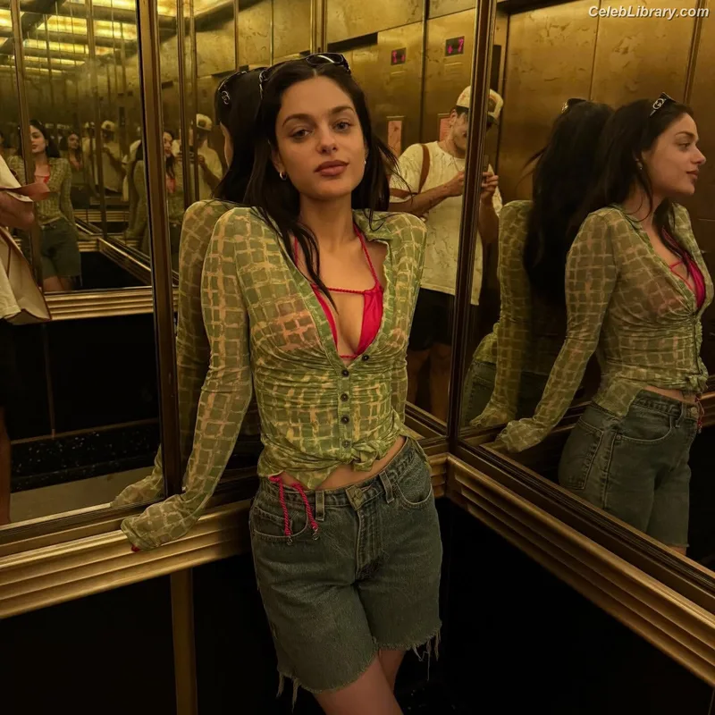 Odeya Rush photo 4 of 153
