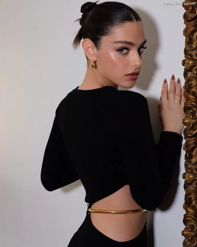 Odeya Rush photo 11 of 153
