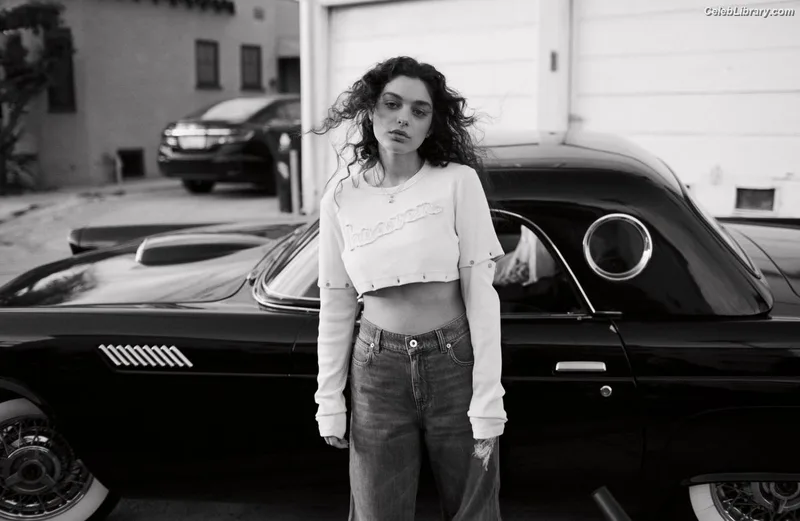 Odeya Rush photo 16 of 153
