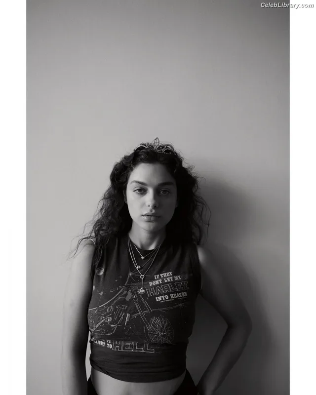 Odeya Rush photo 19 of 153