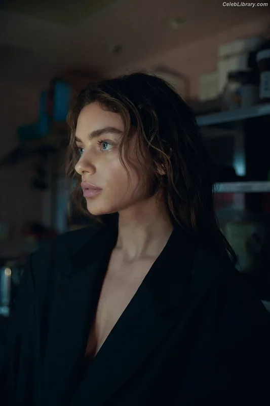 Odeya Rush photo 18 of 153