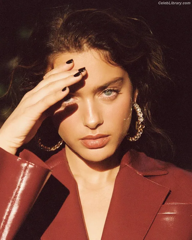 Odeya Rush photo 4 of 153
