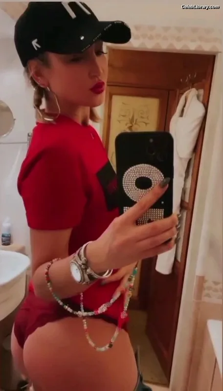 Olga Buzova photo 22 of 79