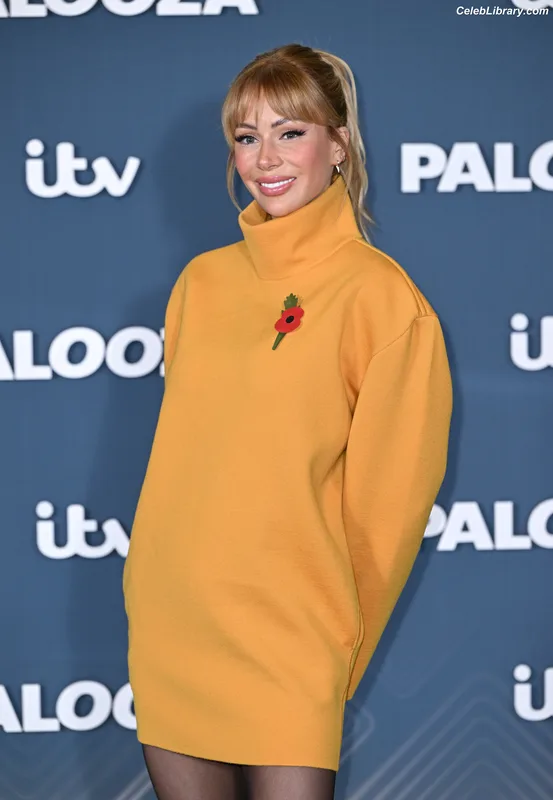 Olivia Attwood photo 10 of 107