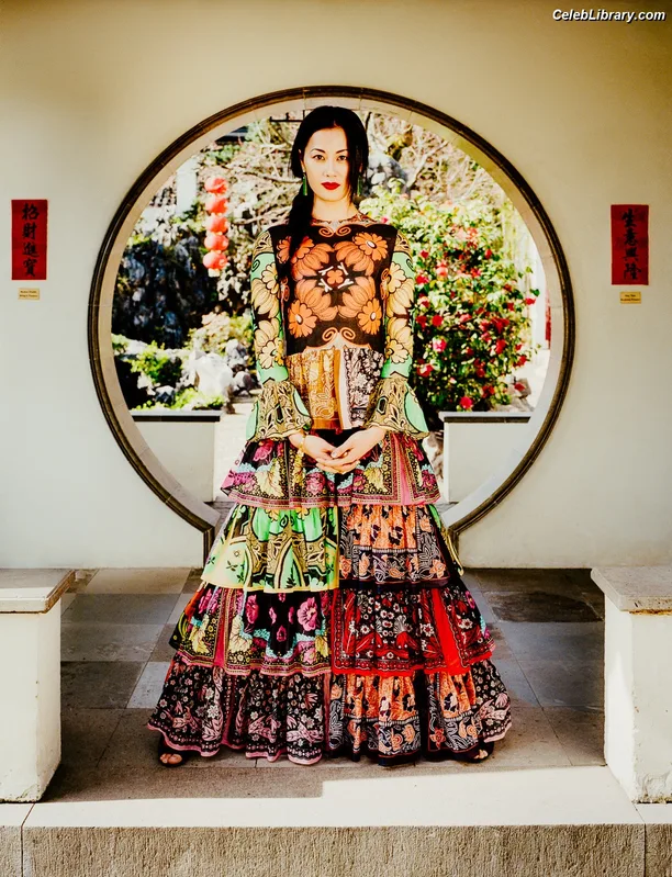 Olivia Cheng photo 4 of 23