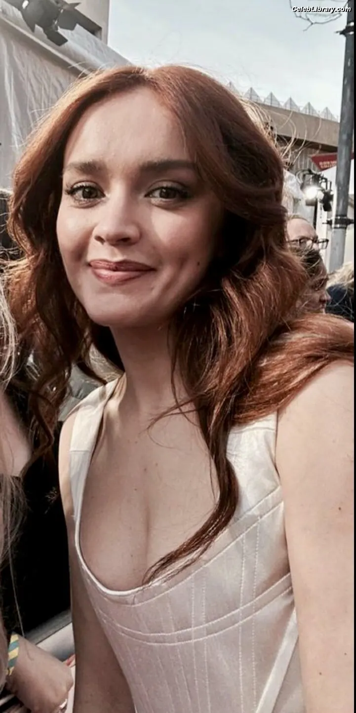 Olivia Cooke photo 8 of 600
