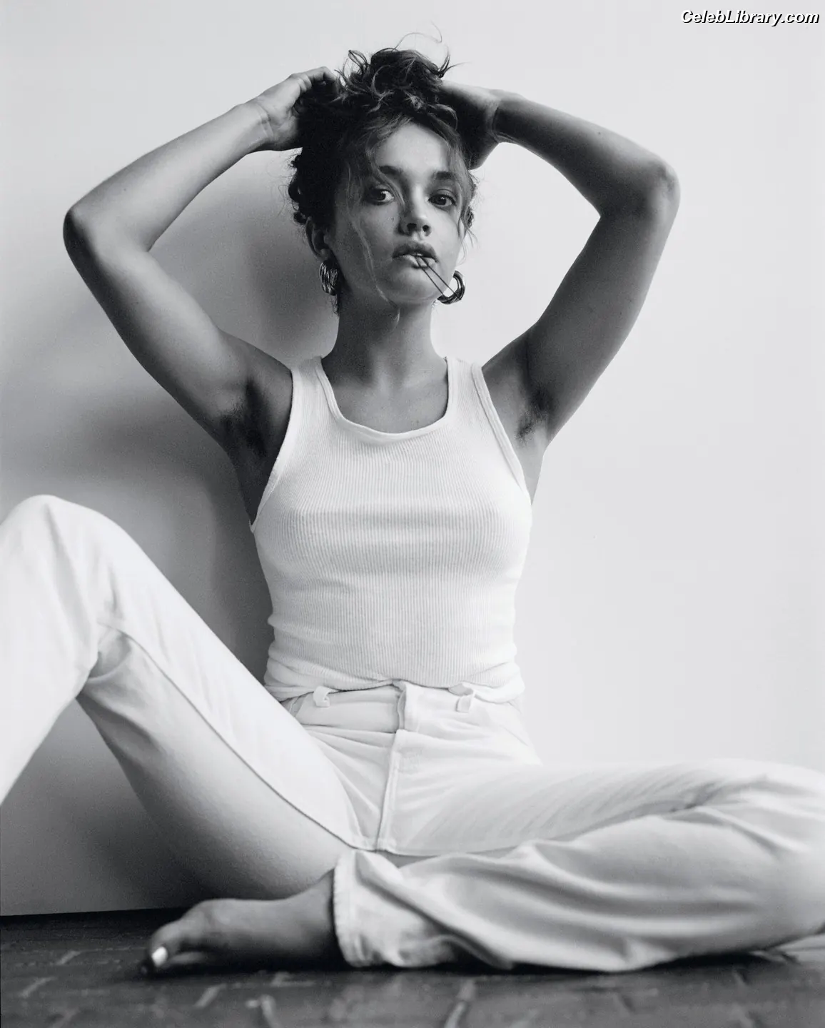 Olivia Cooke photo 22 of 600
