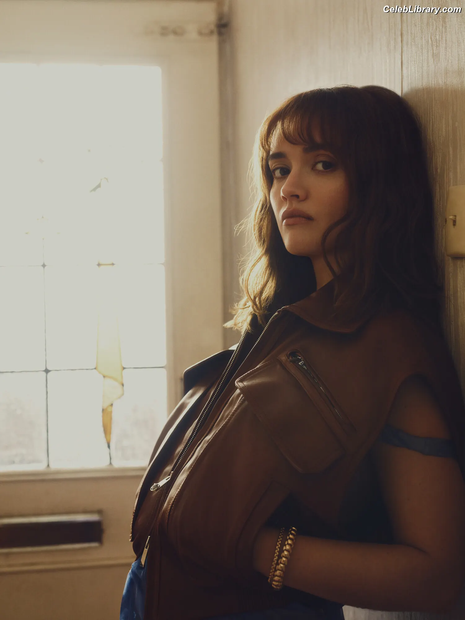 Olivia Cooke photo 6 of 600