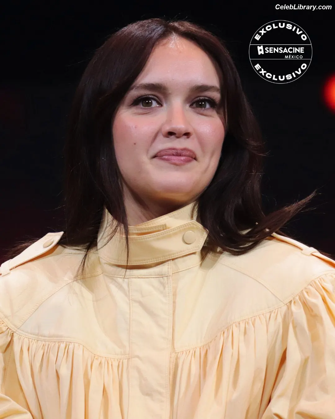 Olivia Cooke photo 3 of 600