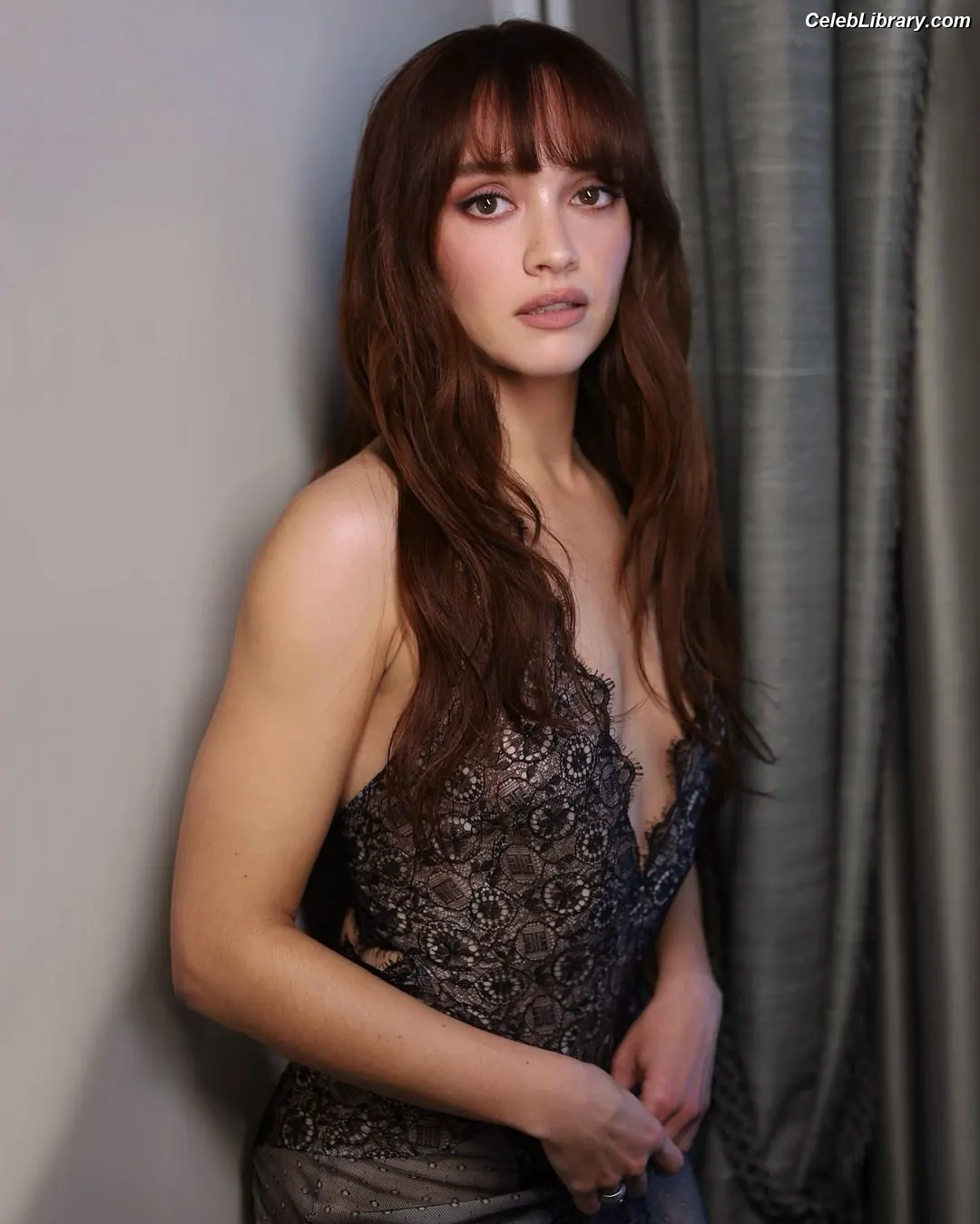 Olivia Cooke photo 21 of 600