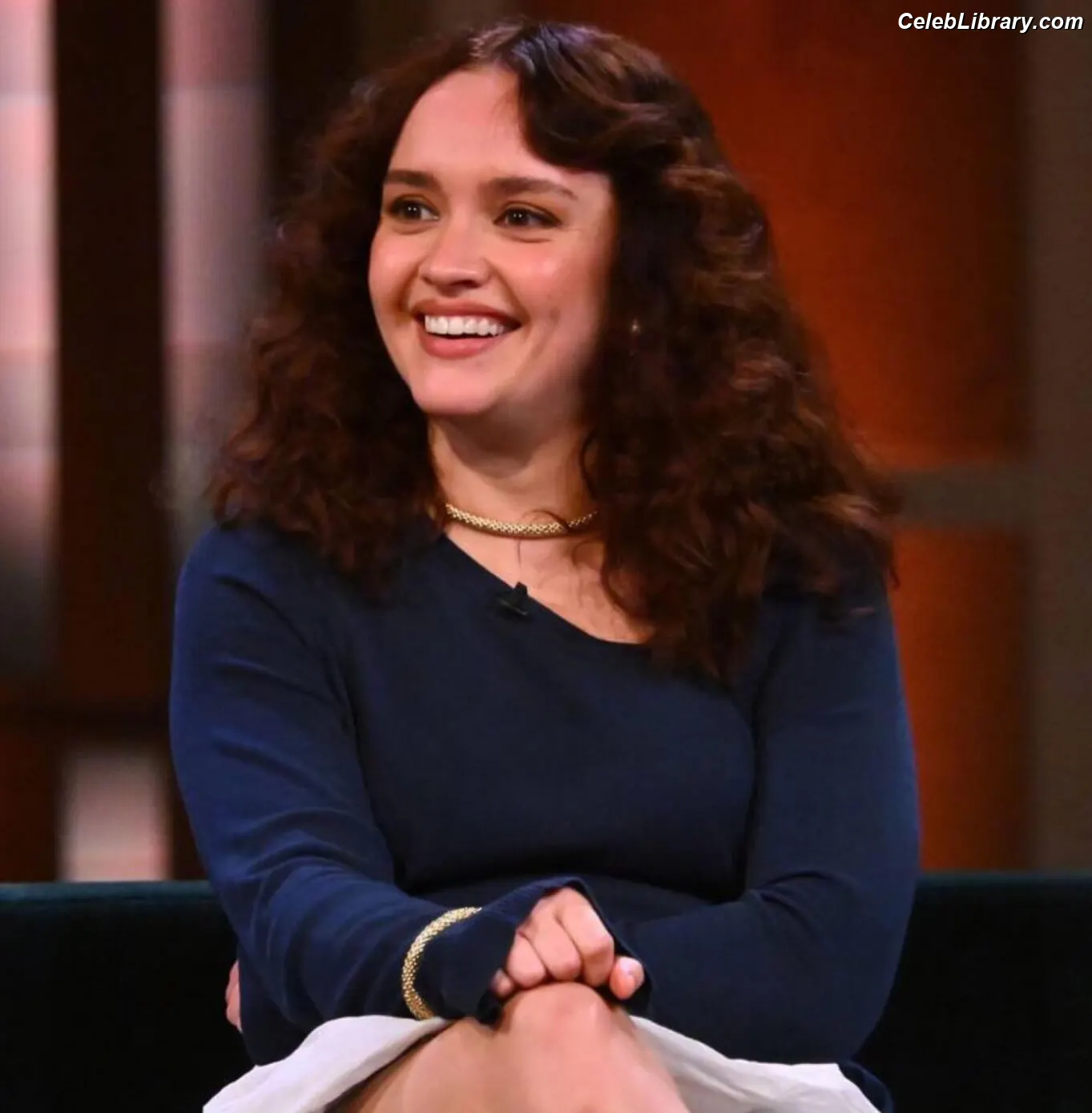 Olivia Cooke photo 3 of 600