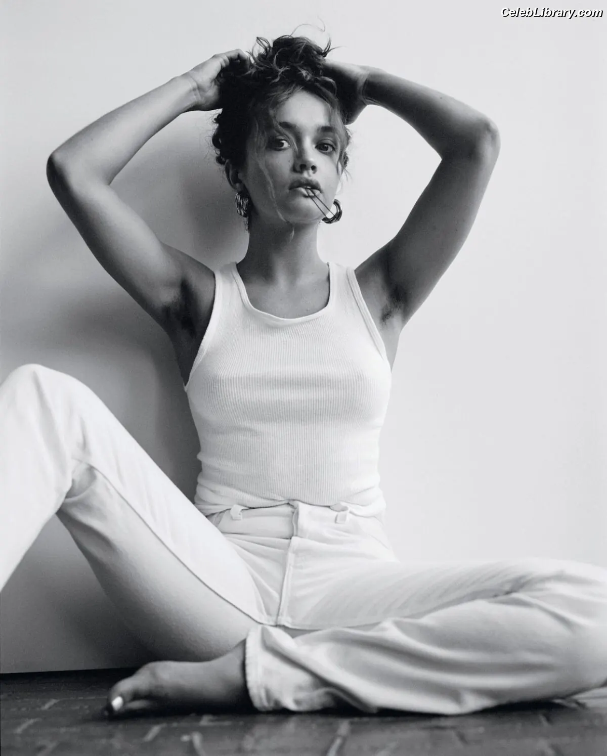 Olivia Cooke photo 4 of 600