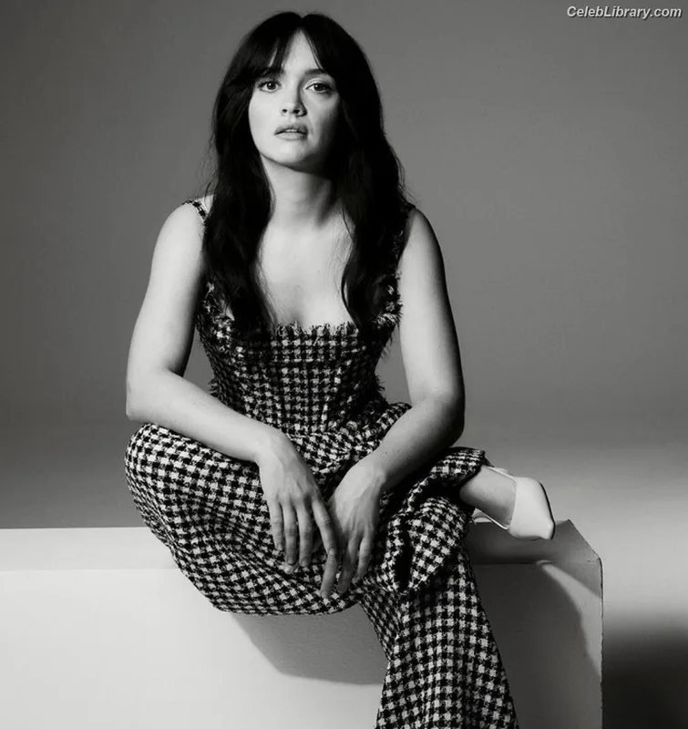 Olivia Cooke photo 16 of 601
