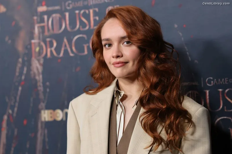 Olivia Cooke photo 14 of 601