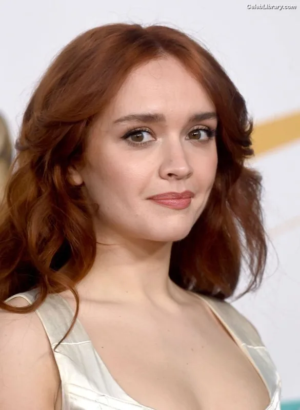 Olivia Cooke photo 18 of 601