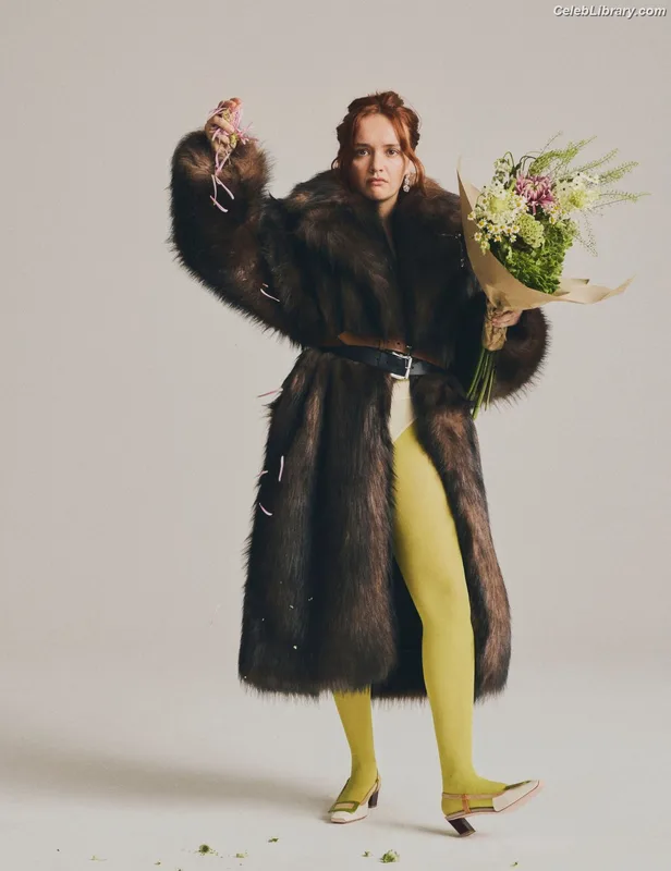 Olivia Cooke photo 4 of 601