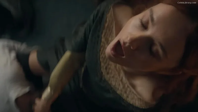 Olivia Cooke photo 7 of 601