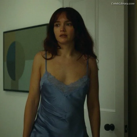 Olivia Cooke photo 19 of 601