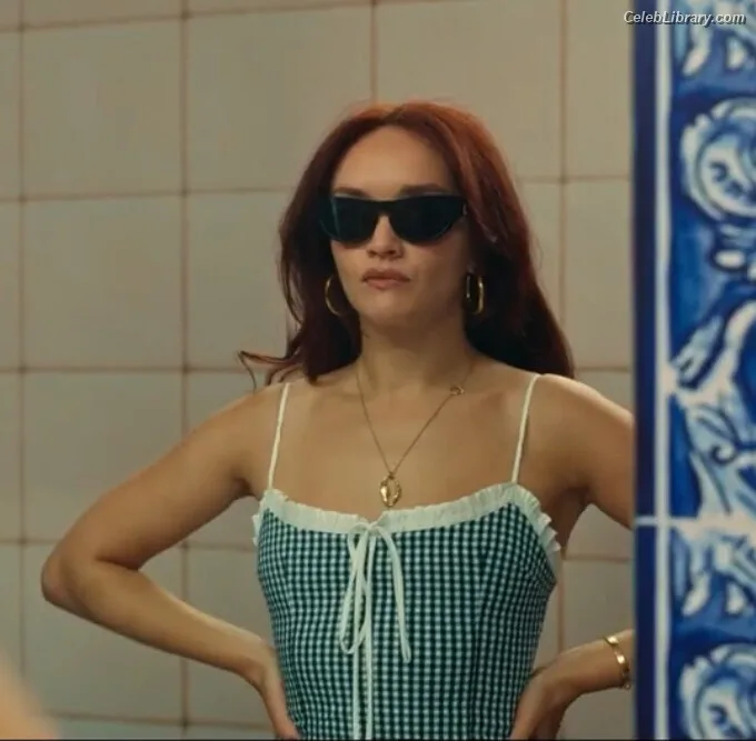 Olivia Cooke photo 1 of 601
