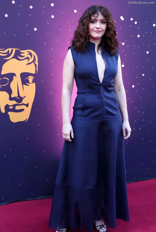 Olivia Cooke photo 3 of 601
