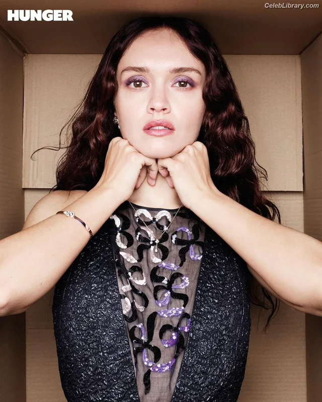 Olivia Cooke photo 10 of 601