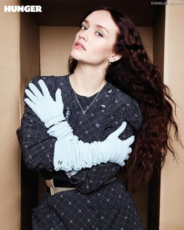 Olivia Cooke photo 11 of 601