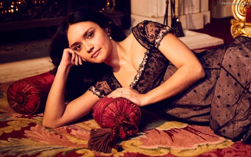 Olivia Cooke photo 1 of 601