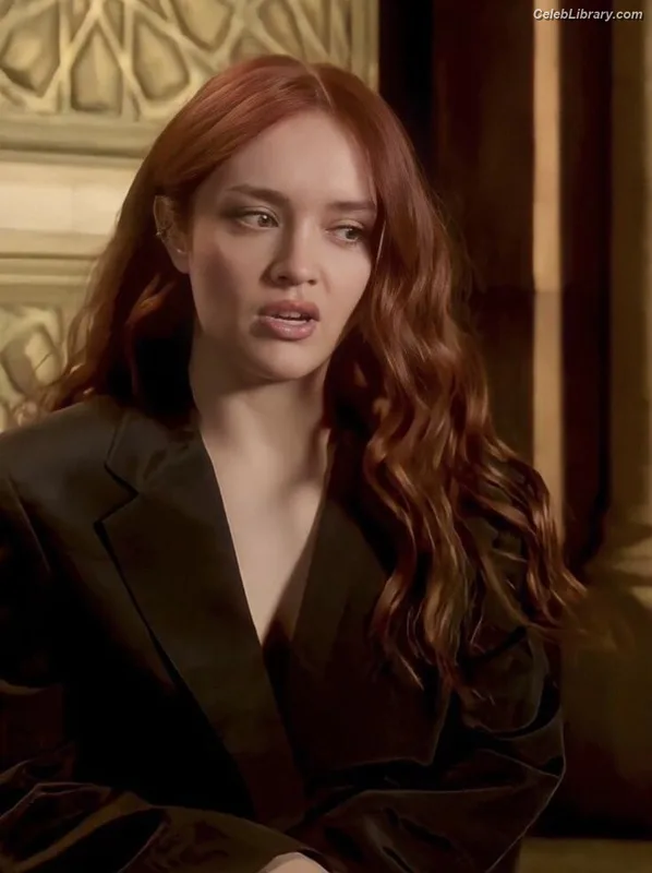 Olivia Cooke photo 6 of 601