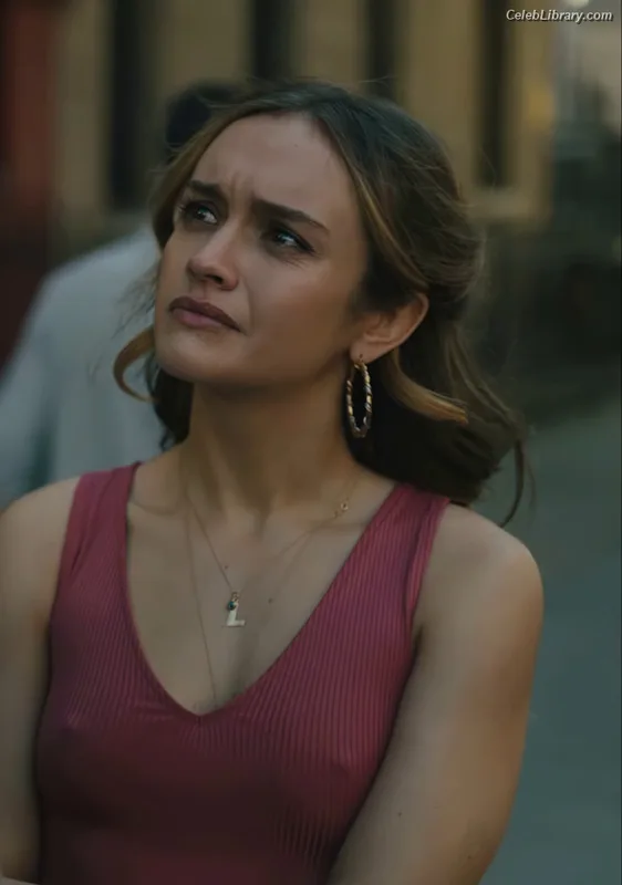 Olivia Cooke photo 13 of 601