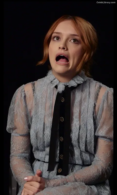 Olivia Cooke photo 18 of 601