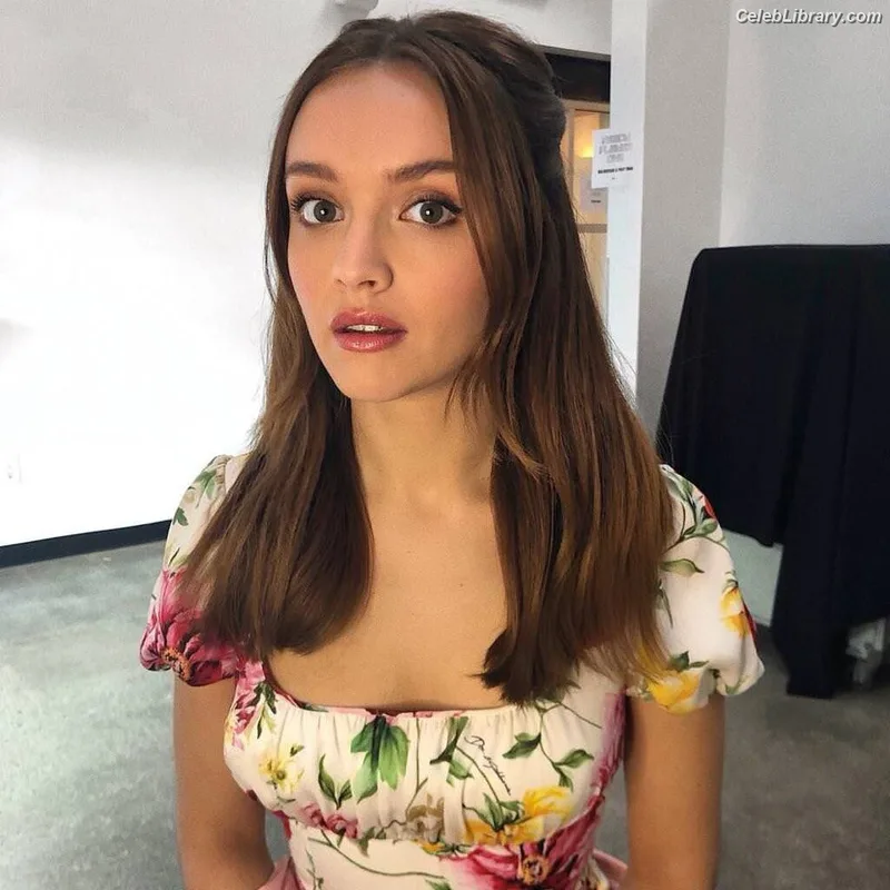 Olivia Cooke photo 6 of 601