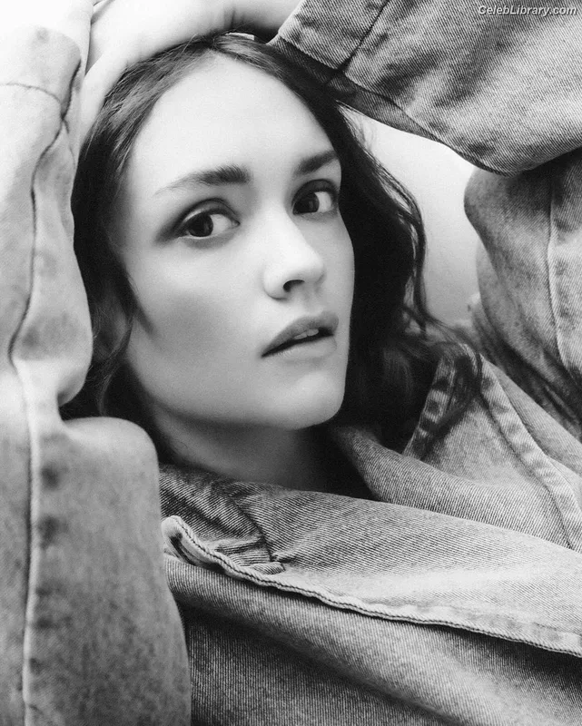 Olivia Cooke photo 17 of 601