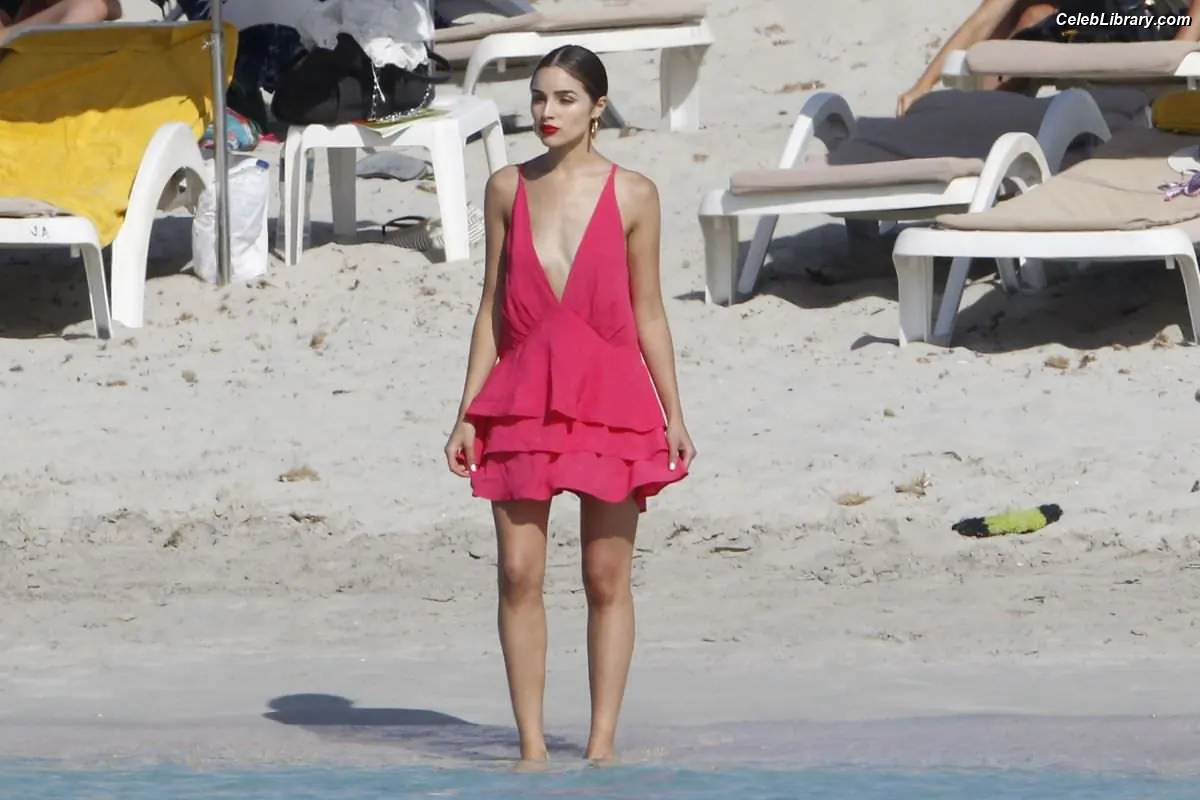 Olivia Culpo photo 22 of 450