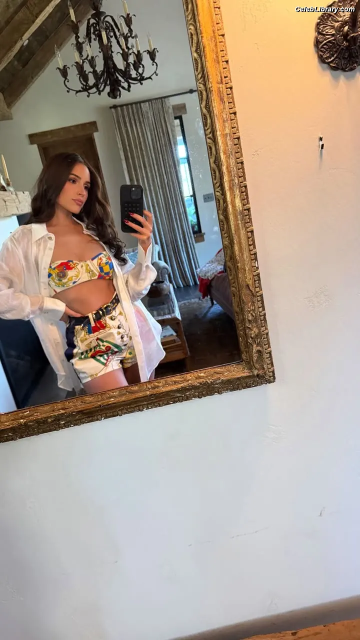 Olivia Culpo photo 12 of 450