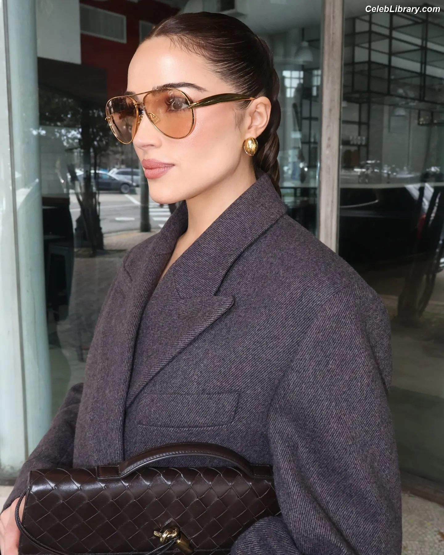 Olivia Culpo photo 2 of 450