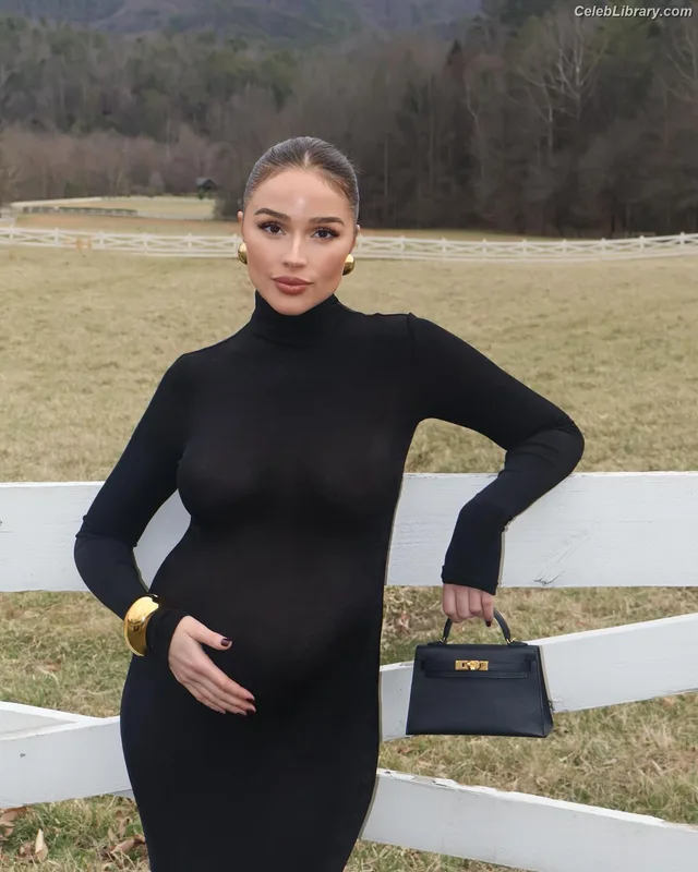 Olivia Culpo photo 8 of 451
